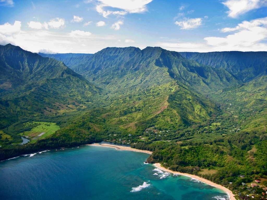 wainiha bay