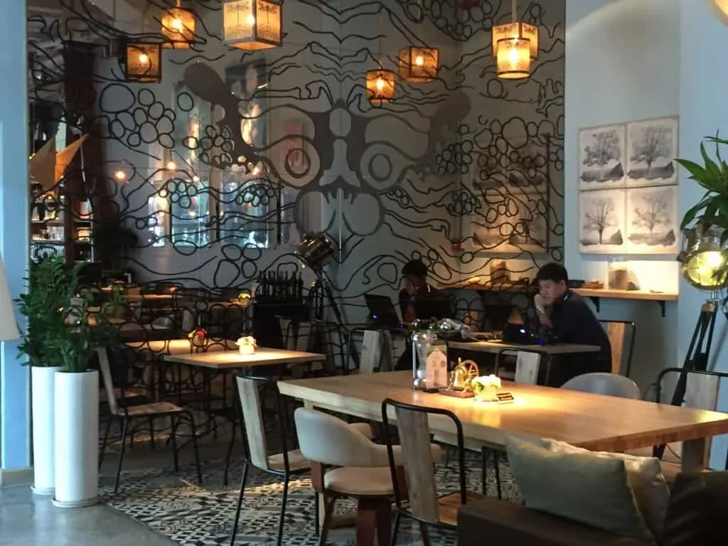 Vietnam Beach Towns: Runam Bistro, Nha Trang