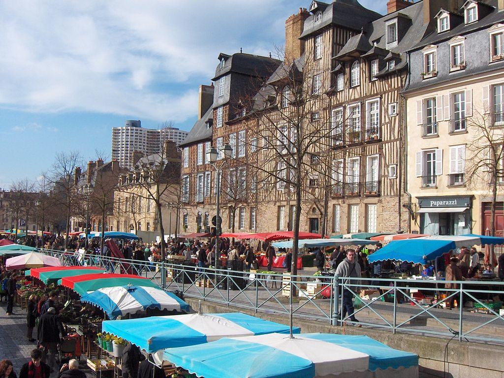 marche des lices rennes france places to visit in brittany