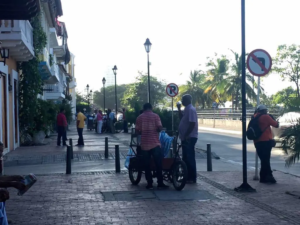 cartagena colômbia street scene