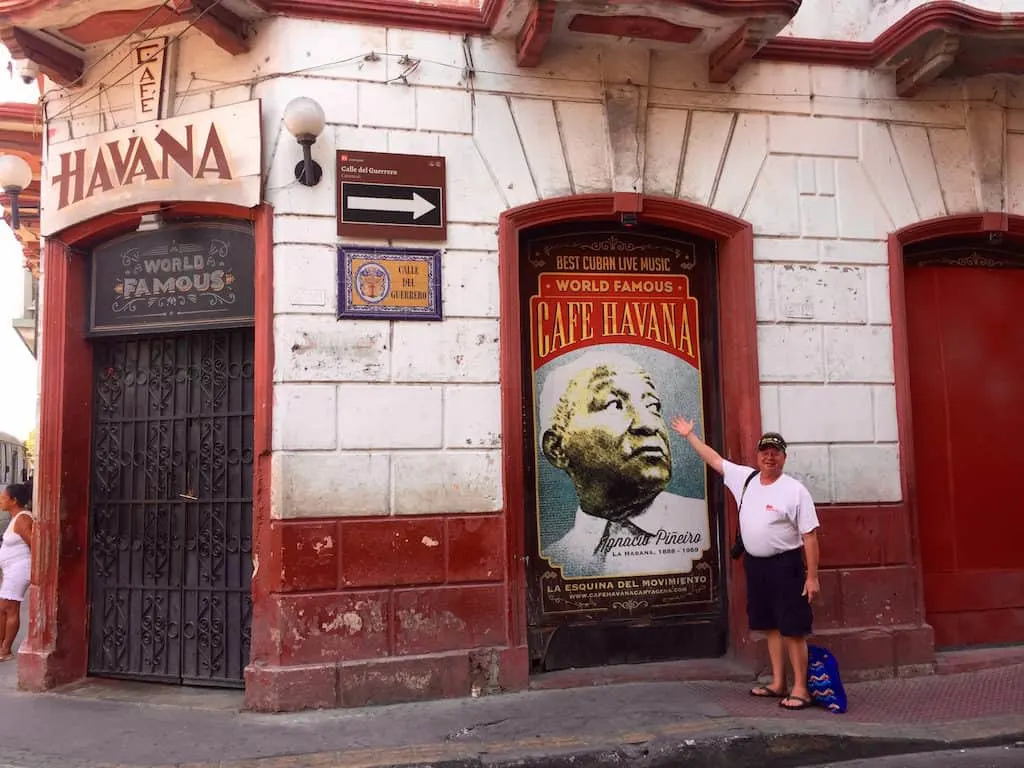 cartagena colombia nightlife - cafe havana