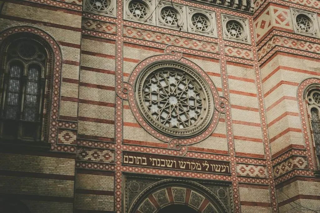 synagogue budapest