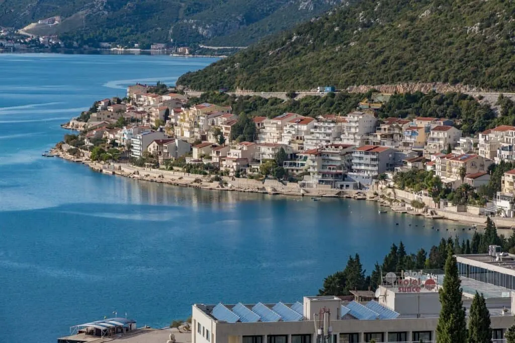 dubrovnik to bosnia day trip - neum