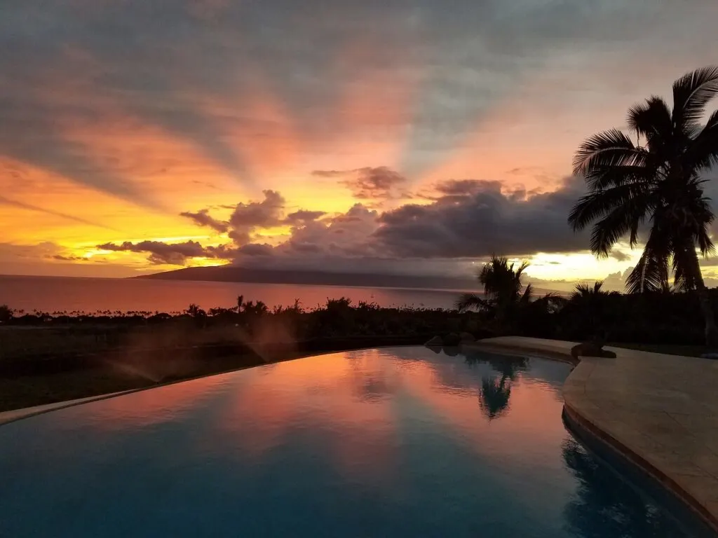 maui sunset lahaina