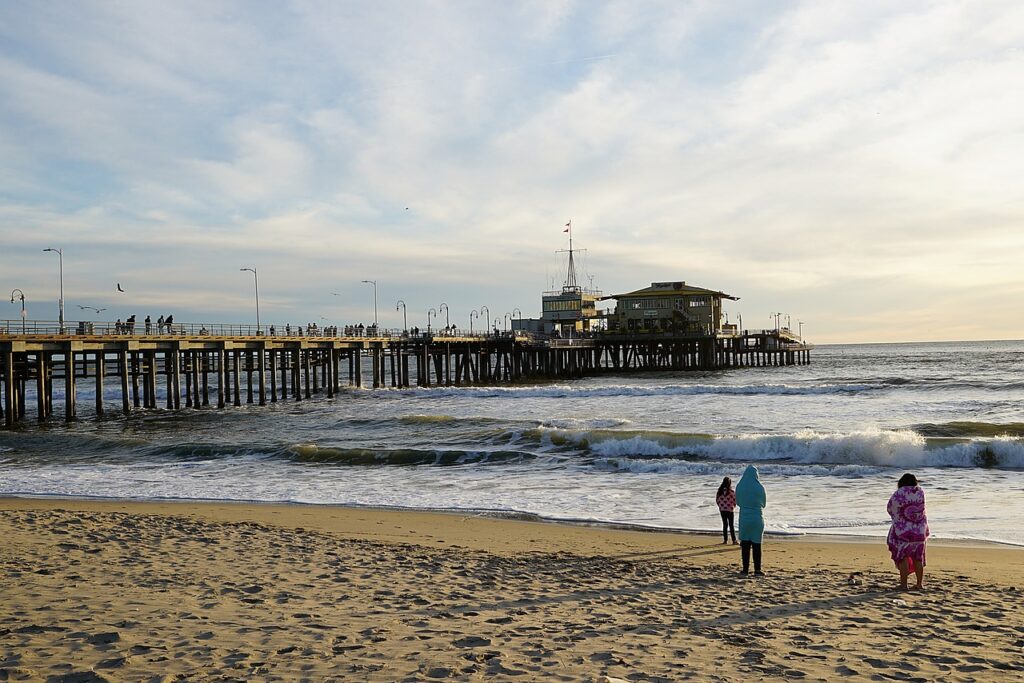 santa monica beach pier